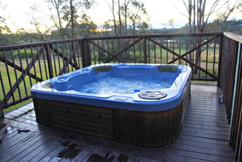 Lovedale Cabin | Manzanilla Ridge