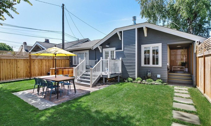 Seattle House | Maple Leaf Craftsman w/Private Hot Tub, AC, Fenced Yard & Walkable Dining
