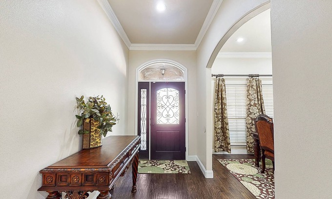 Midland House | Maple of Legends