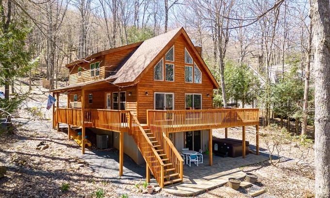McHenry House | Maplewood Cottage