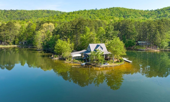 Mountain Rest House | Maplewood Cottage at Chattooga Lake