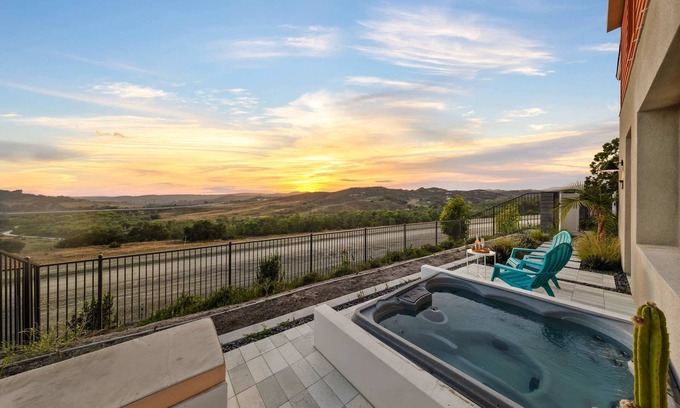 San Juan Capistrano House | @ Marbella Lane - Curated 5BR in Upscale RMV Haven