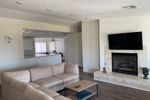 Desert Hot Springs House | #Marbella Lane - Majestic Desert Mountain Views