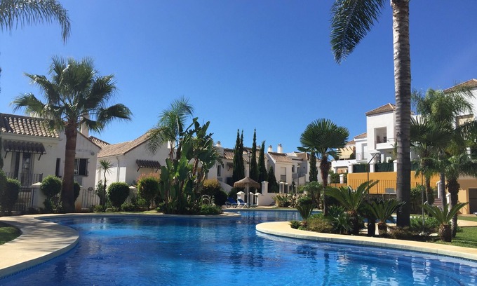Marbella Apartment | Marbella, Nueva Andalucia Groundfloor flat/2bed&2bath/private garden/3pools/