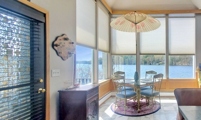 Fair Haven House | Marble House - Beautiful Lake Front Home with scenic view
