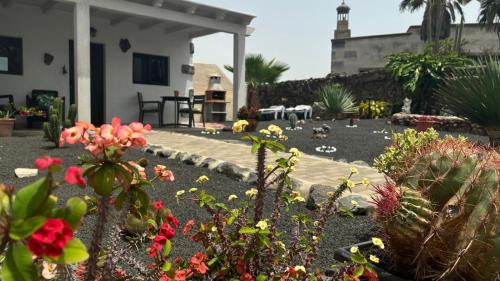 El Cuchillo House | Mardelava