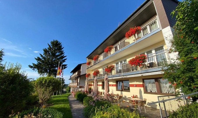 Falkenstein House | Marias Pension