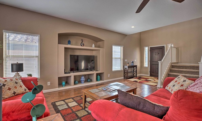 Maricopa House | Maricopa Home w/Outdoor Seating, 2 Mi to Golf!