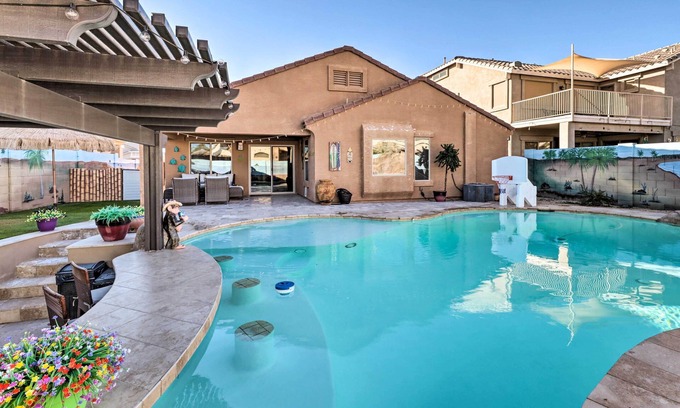 Maricopa House | Maricopa Home w/Swim-Up Bar, Heated Pool & Slide