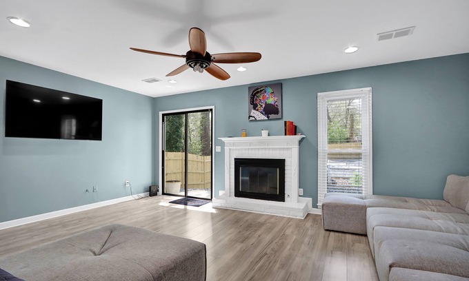 Marietta House | Marietta's Modern Hideaway Pet-Friendly w/WFH Setup
