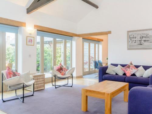 East Horrington House | Marigold