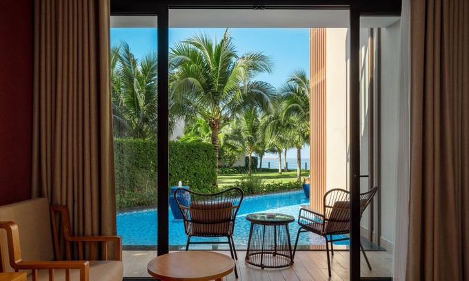 Vung Tau Hotel | Marina Bay Vung Tau Resort & Spa