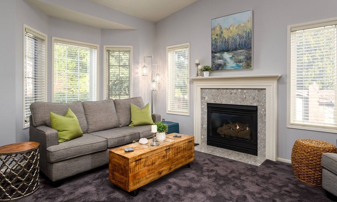 Sudden Valley House | Marina View w/ Large Deck in Resort Setting. Walk to Lake Beach!