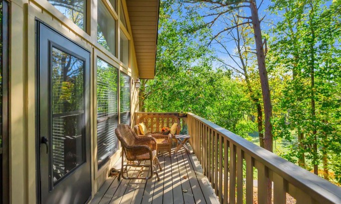 Salem Villa | Marina Village 338