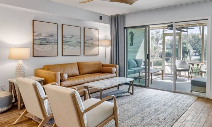 Isle of Palms Apartment | Mariners Walk 8B- Wild Dunes