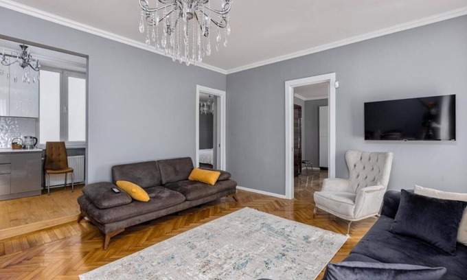 Sololaki Apartment | MaRKoS Sololaki Flat