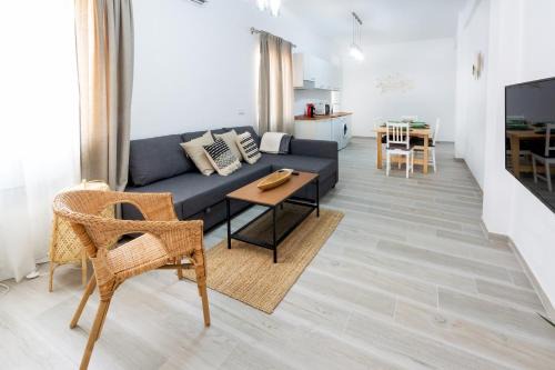 Perchel Norte Apartment | Marmoles Sweet Home
