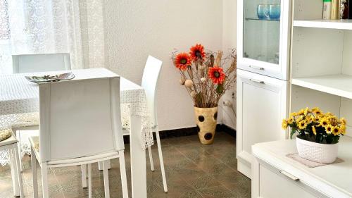 Marotta Apartment | Marotta, trilocale a pochi passi dal mare SE081