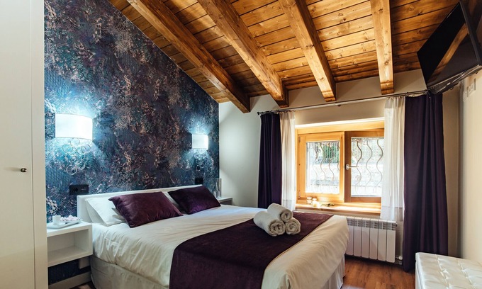 Molinos de Duero Cottage | Marriage room in Hotel Rural Pinares de Soria (2Px)