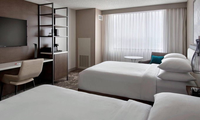 Newtonville Hotel | Marriott Albany
