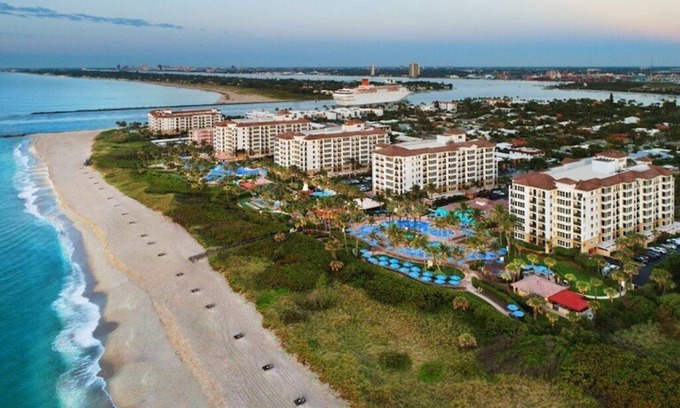 Florida North Atlantic Coast Resort | Marriott Ocean Pointe on the ocean!
