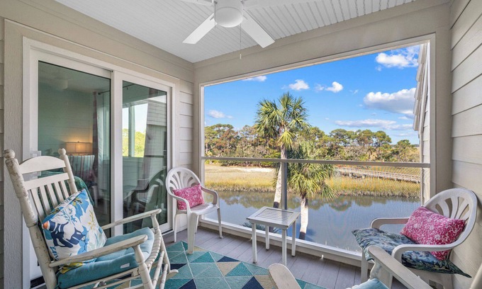 Saint Helena Island Villa | Marsh Views, Pet Friendly, On the Canal - 168 Beach Club Villa