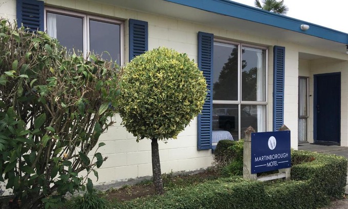 Martinborough Hotel | Martinborough Motel