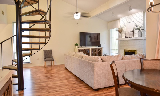 Mandeville Condo | Marvelous 3-bedroom condo in gated country club