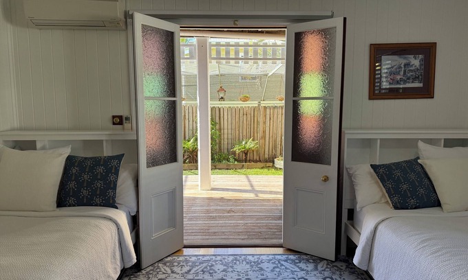 Maryborough House | Mary River House in beautiful historic Maryborough. Family and pet-friendly.