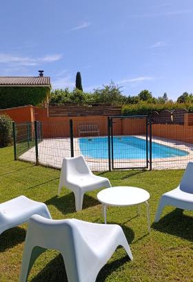 Althen-des-Paluds Bed & Breakfast | Mas de la Grave
