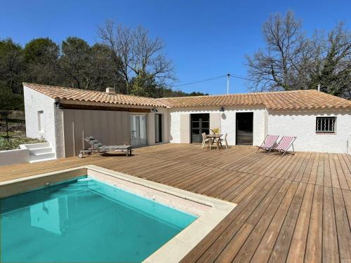 Le Puy-Sainte-Reparade House | Mas de la Pivoine