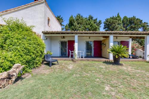 Saintes-Maries-de-la-Mer House | Mas des Cypres - Mazet 7