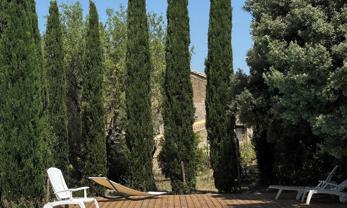 Vacqueyras Other | MAS Provencal Entoure DE Vignes
