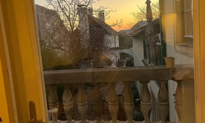 Gumpoldskirchen Apartment | Masionette apartment in wine region 30 min south of Vienna
