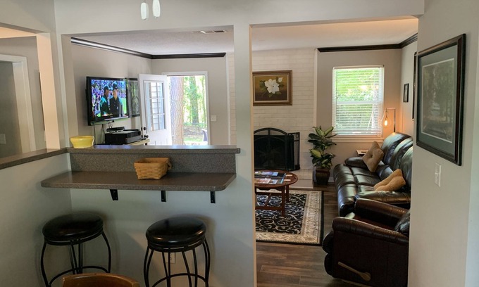 Augusta House | Master’s Week 3Bd/2Ba Only 2 Mi from Free Parking at Master’s ONLY $750!