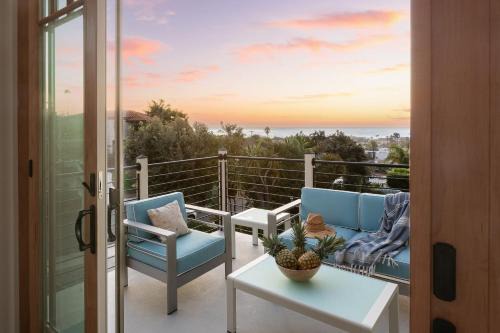Point Loma Heights House | Maven by AvantStay 5 Minutes to the Beach Ocean Views Spacious Design