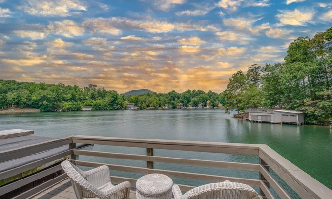 Lake Lure House | Max's Blue Lakeside Cottage | A Classic Lake Lure Getaway