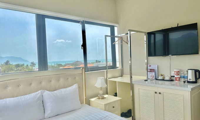 Con Son Hotel | Maya Hotel 2