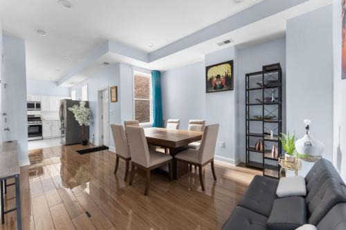 Old Town Alexandria House | Mayflower Hospitality 4B Retreat- Old Town, VA