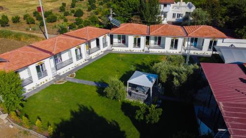 Yaniklar House | Meğri Han