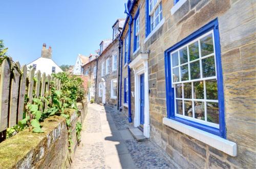 Robin Hood's Bay House | Meadowcroft
