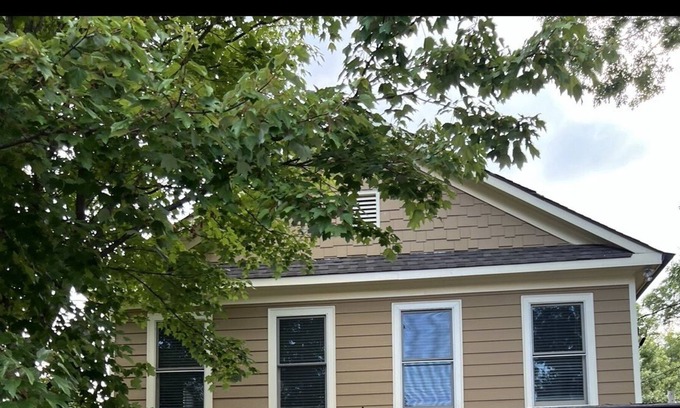 Mechanicsville House | Mechanicsville renovated beautiful home, located near dining, night life & Hwy’s