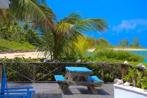 Governor's Harbour House | Med Point home