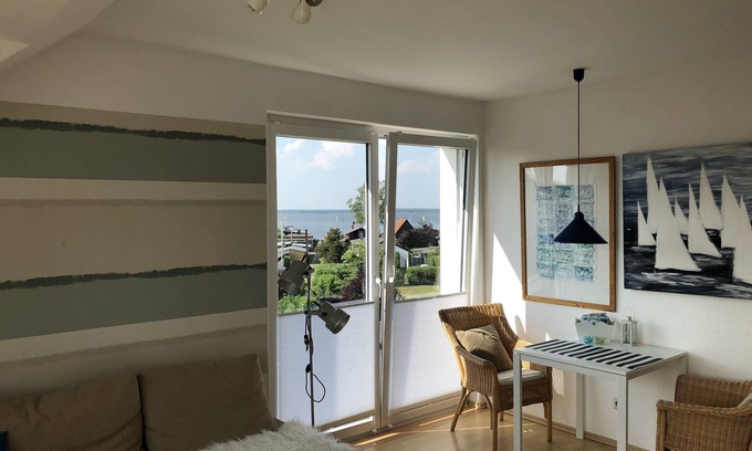 Region Hannover District Apartment | Mediterranean 2 bedroom apartment with sea views and south west facing balcony to relax