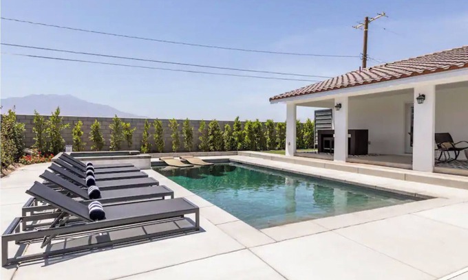 Thousand Palms House | Mediterranean Villa w/New Salt Water Pool & Spa