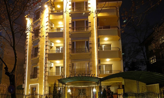 Lozenets Hotel | Meg Lozenetz Hotel