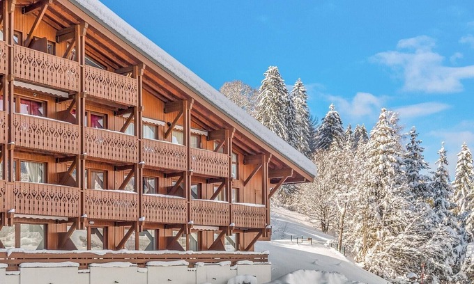 Megeve Apartment | Megève - Apartment 2 bed. (near center) - Wifi - Parking at the foot of the slopes