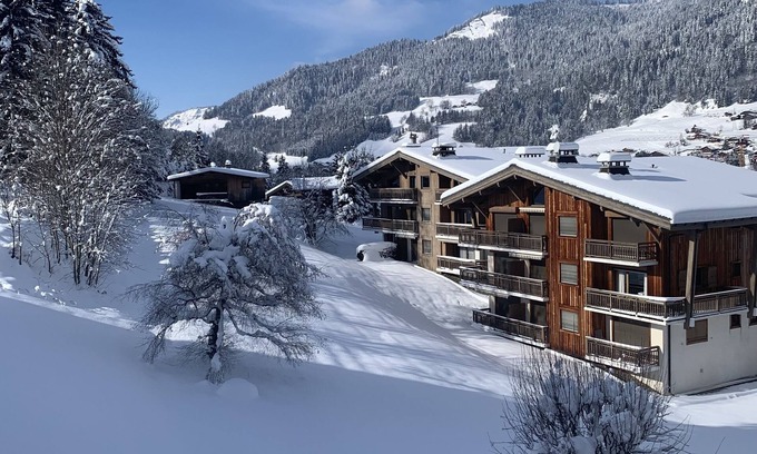 Megeve Apartment | Megeve Rochebrune Appartment in great Chalet 15mn walking Center Village