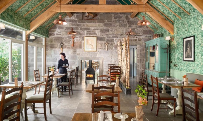 Meikleour Hotel | Meikleour Arms Hotel & Restaurant