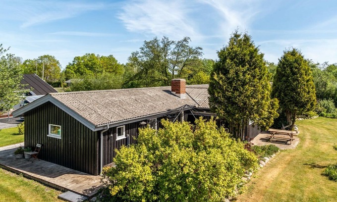 Egense House | "Meindor" - 240m to the fjord by Interhome